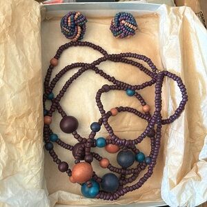 Vintage drop necklace with clip on earrings